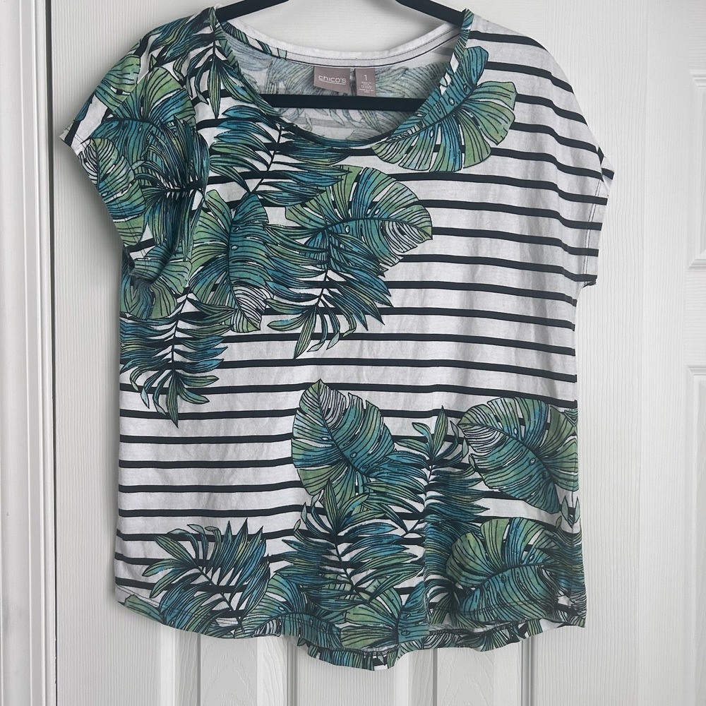 Chico's Size 1 Top Green Tropical Leaf Striped Short Sleeve Blouse